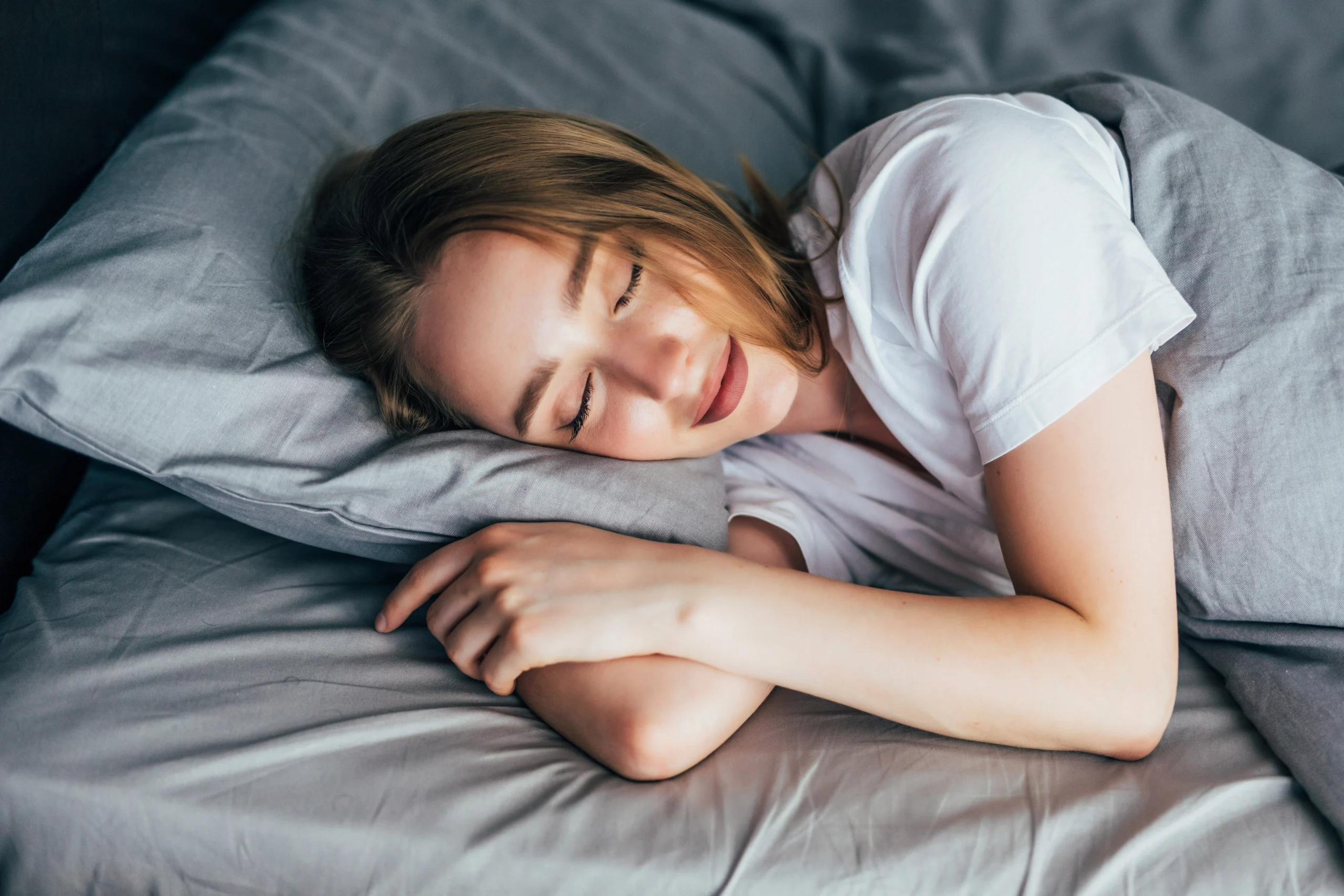 The Best Essential Oils for Sleep and How to Use Them